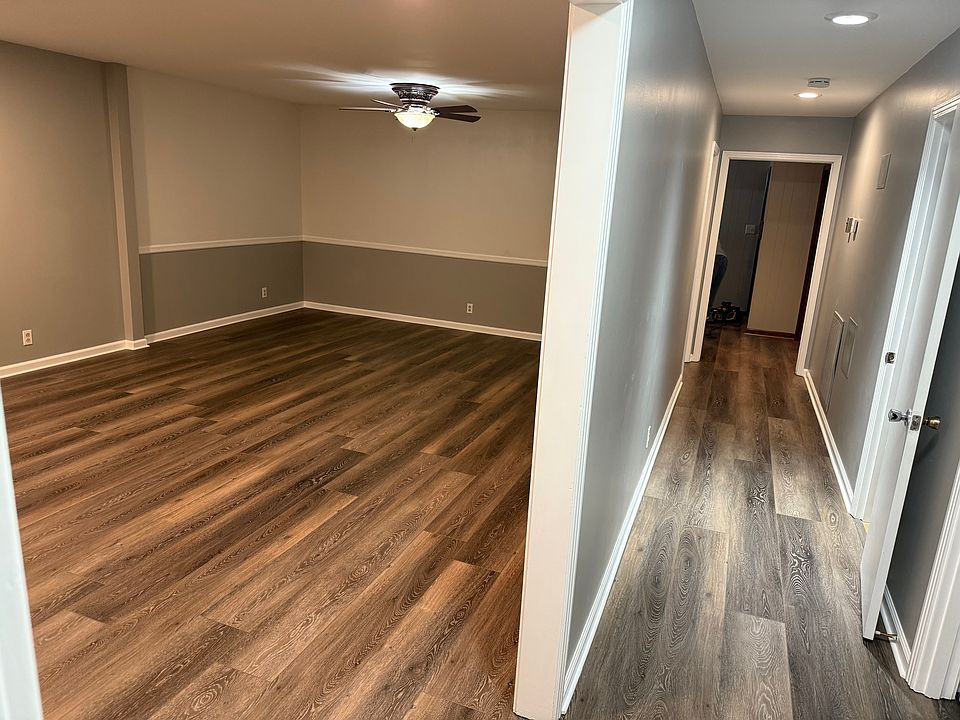 Living/Dining room all new Plank Flooring