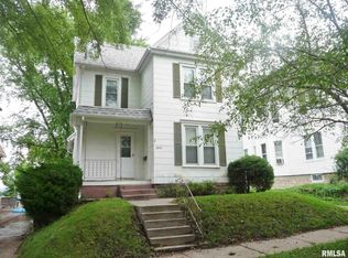 2845 8th Ave, Rock Island, IL 61201