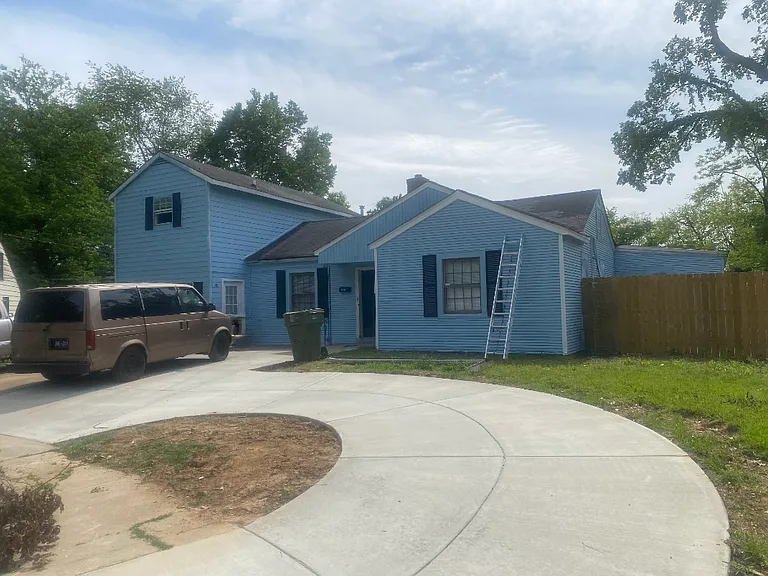 417 Hodges St — Photo 1
