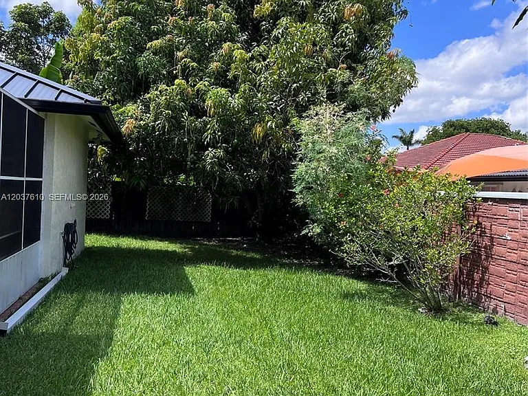 10155 SW 159th Ct — Photo 13