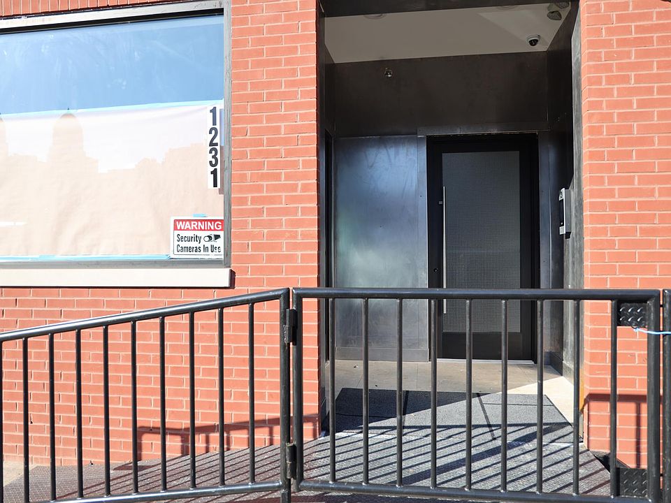 1st image of 1231 Vine St #6