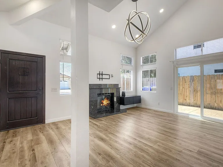 4533 Morning Dove Way — Photo 4