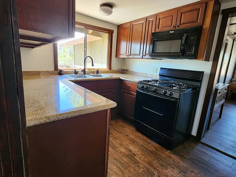 809 Talmadge Rd — Photo 8