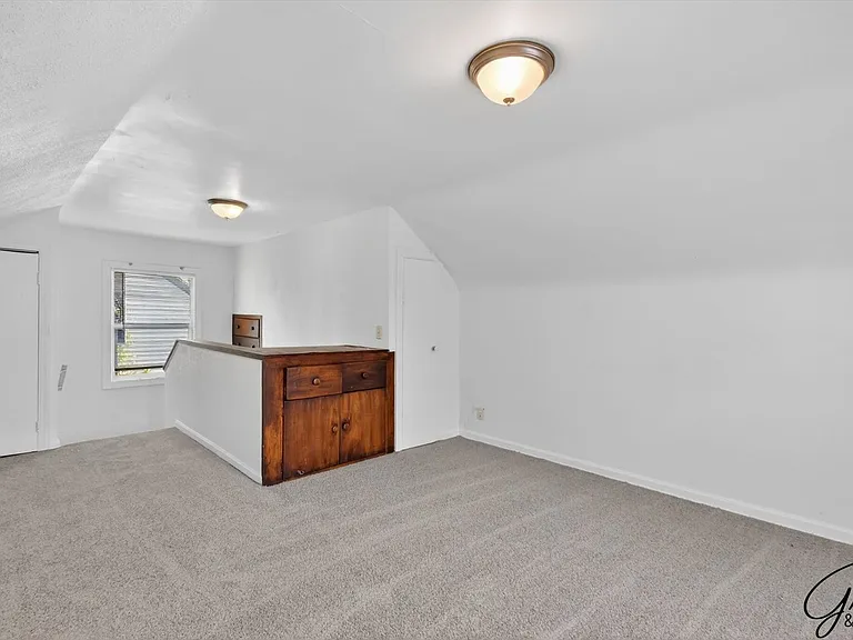 20259 Oakfield St — Photo 19