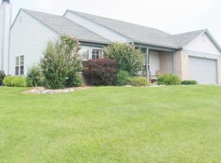 131 Fountain Dr, Mooresville, IN