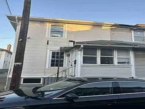 4210 Grace Ct, Baltimore, MD 21226