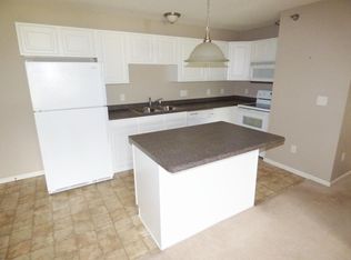 2022 29th Pl NW UNIT 208, Rochester, MN 55901