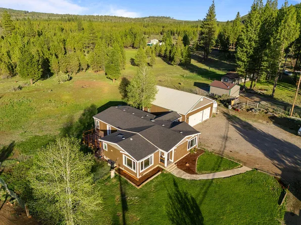 4323 Round Lake Rd, Klamath Falls, OR 97601