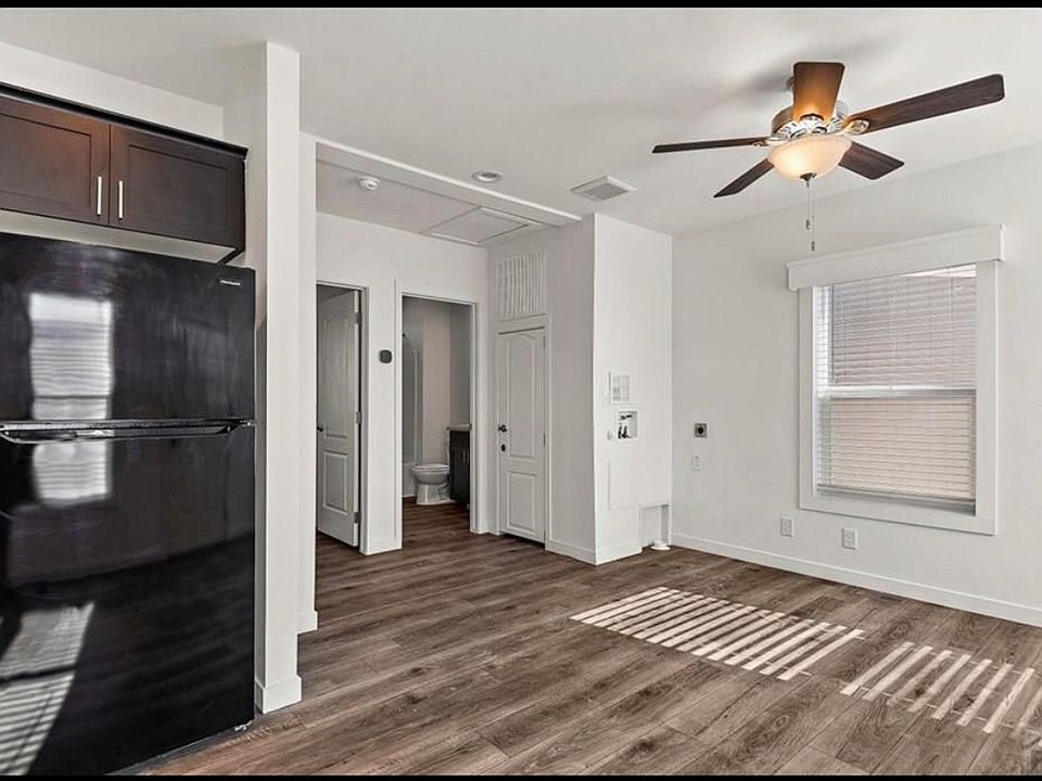1st image of 1403 Anita St #1403