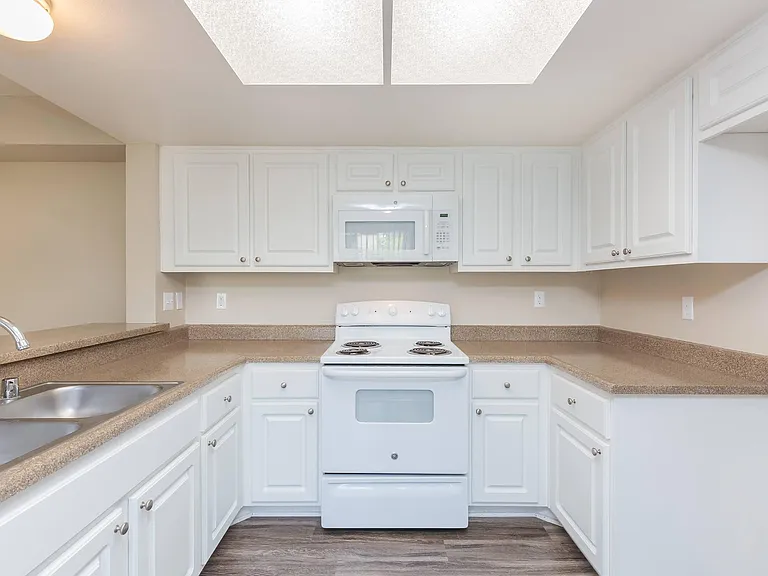 Wood Canyon Villas — Photo 30