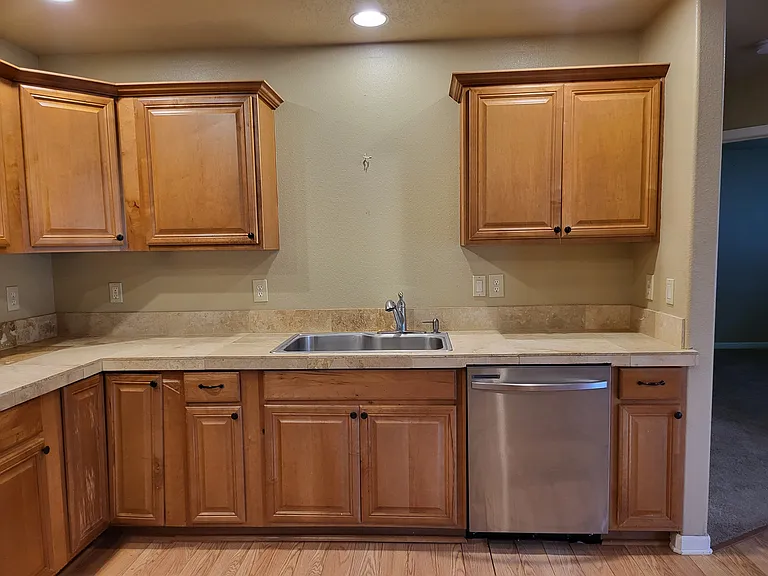 476 Marino Dr N — Photo 6