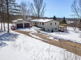 E4923 Eggbrecht Rd, La Valle, WI 53941