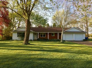 2895 Springbrook Dr, Kalamazoo, MI 49004