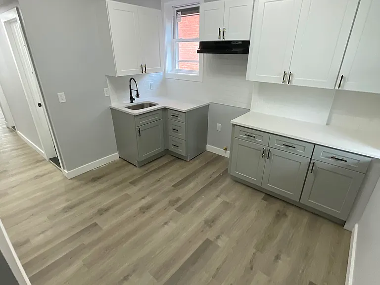 113 Elizabeth Ave #3C — Photo 5