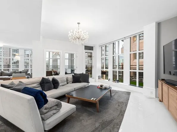 1102 Hornby St Penthouse 2, Vancouver, BC V6Z 1V8