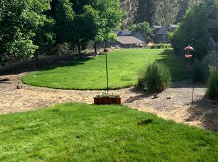 1696 NE Lotus Dr UNIT 1, Bend, OR