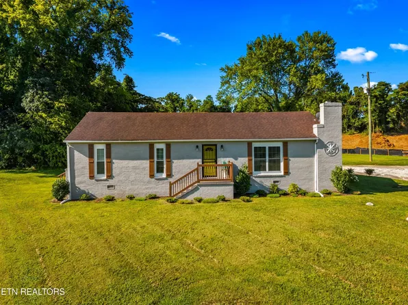 6220 Roscoe Ln, Knoxville, TN 37914
