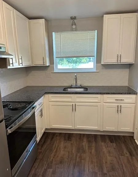 Folly Brook Apartments — Photo 8