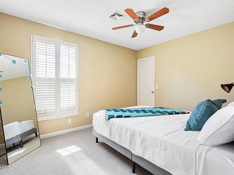 3658 W Cindy St — Photo 22