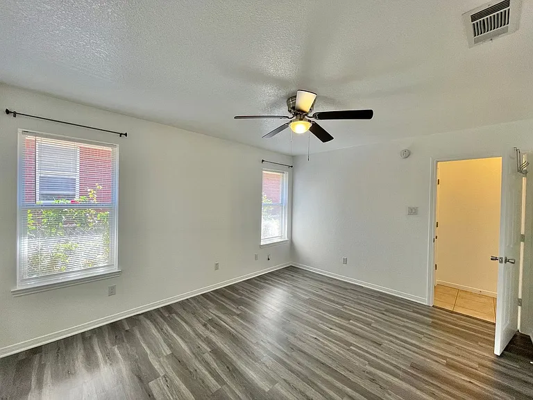 2703B Edgefield St — Photo 12