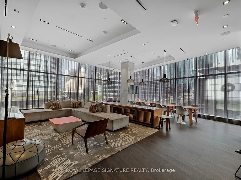 10 York St #3003 — Photo 18