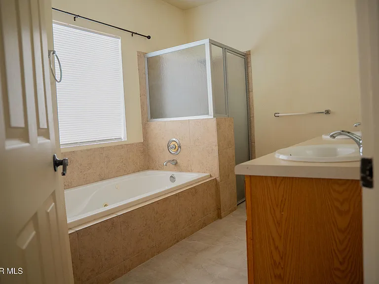 804 Bonnie Ct — Photo 11