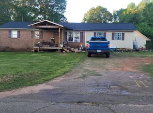 403 Townsel Rd, Chesnee, SC 29323