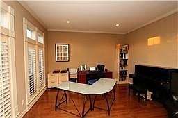 5th image of 1840 Lake Landing Dr