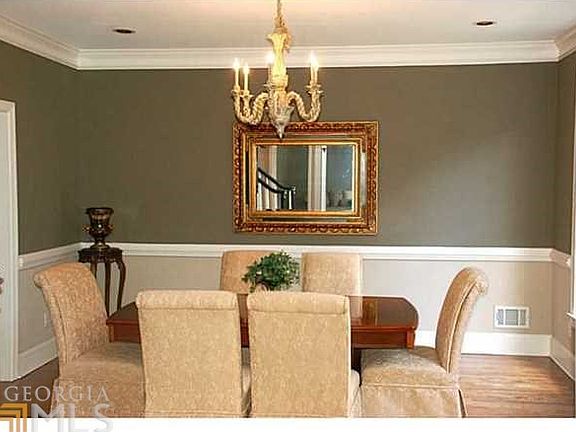 4th image of 300 Morgan Hill Ct