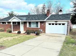 2904 Patterson Dr, Aliquippa, PA 15001