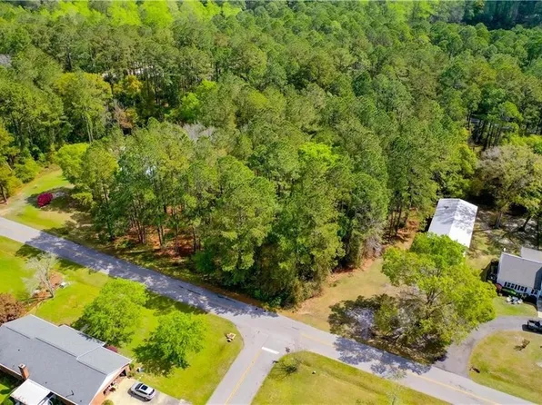 Ba L5 Riverdale Dr, Waycross, GA 31501