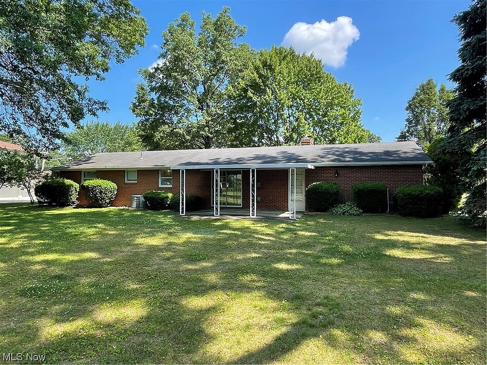 2nd image of 5166 Echovalley St NW