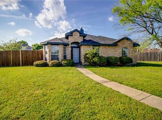 1257 Cedarcrest Dr, Mesquite, TX 75149