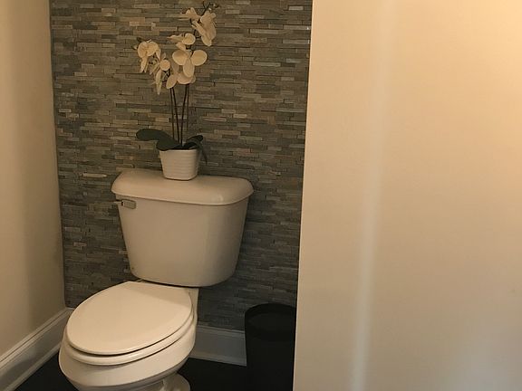 Custom 1/2 bath downstairs 