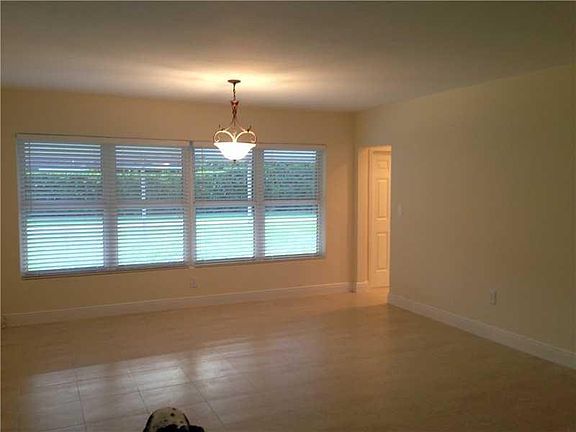 Adorable Home-Great Location