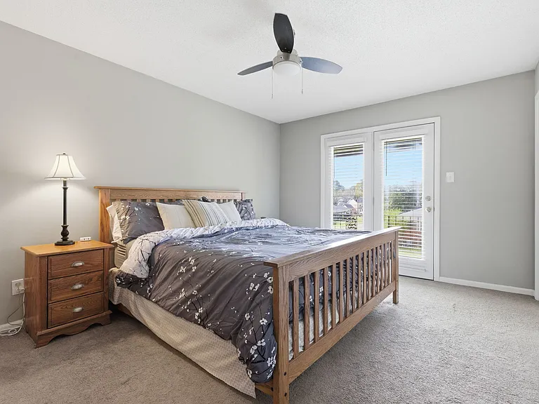 517 Chickadee Dr #F — Photo 11