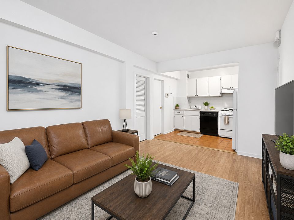 1st image of 257 Water St APT 3C