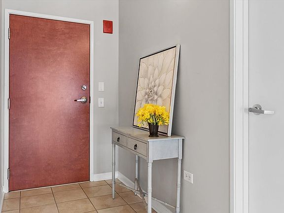 4th image of 800 Elgin Rd #Penthouse 19
