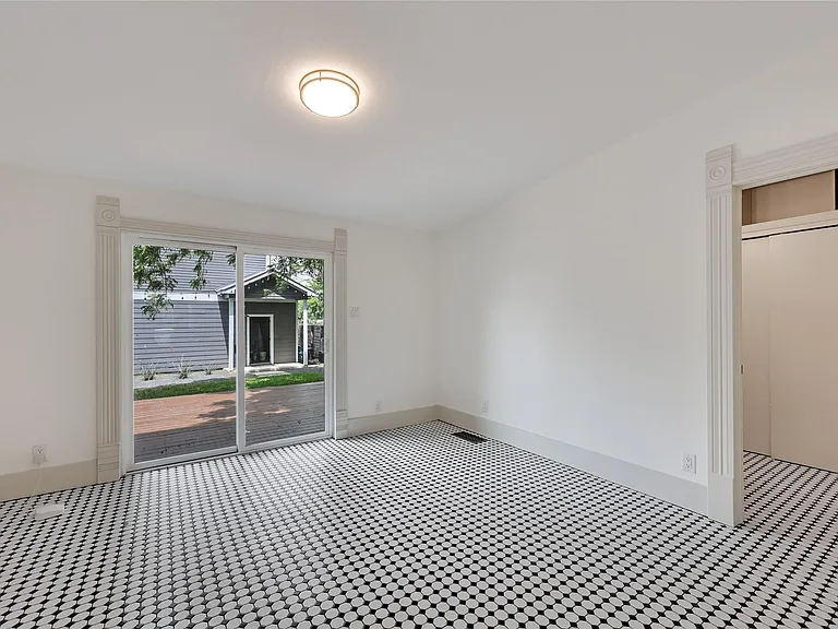 904 Willow St #A & B — Photo 23