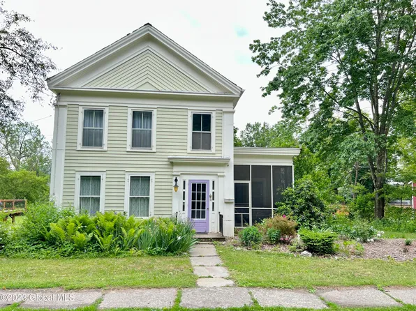16 & 18 N Union Street, Cambridge, NY 12816