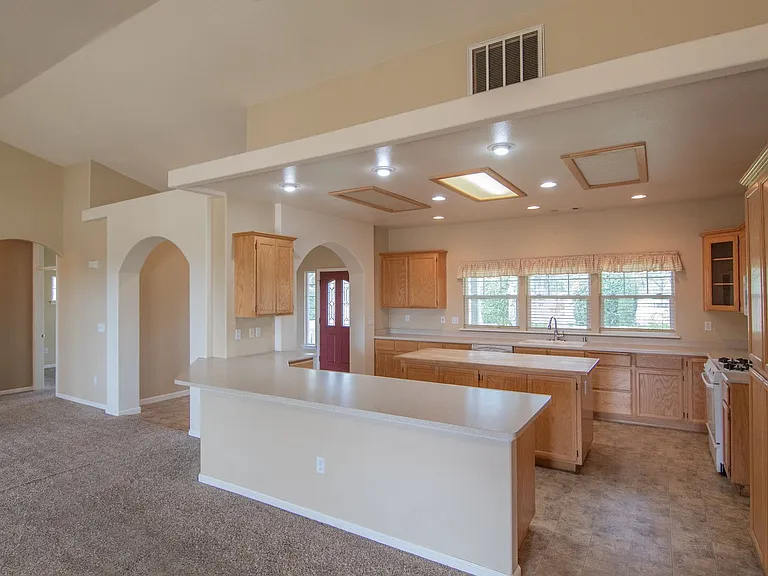 18830 Blythe Way — Photo 12