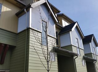 2439 Willamette St, Eugene, OR 97405