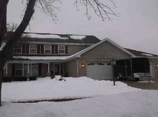 8056 W Ryeland Dr, Frankfort, IL 60423