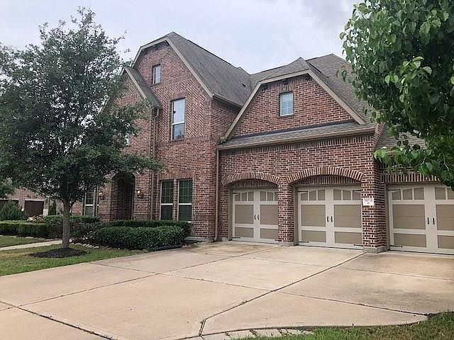 1st image of 10718 Grasset Ln