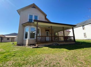 104 Curtin Ave, Sutton, WV 26601