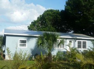 15272 Stringfellow Rd, Bokeelia, FL 33922