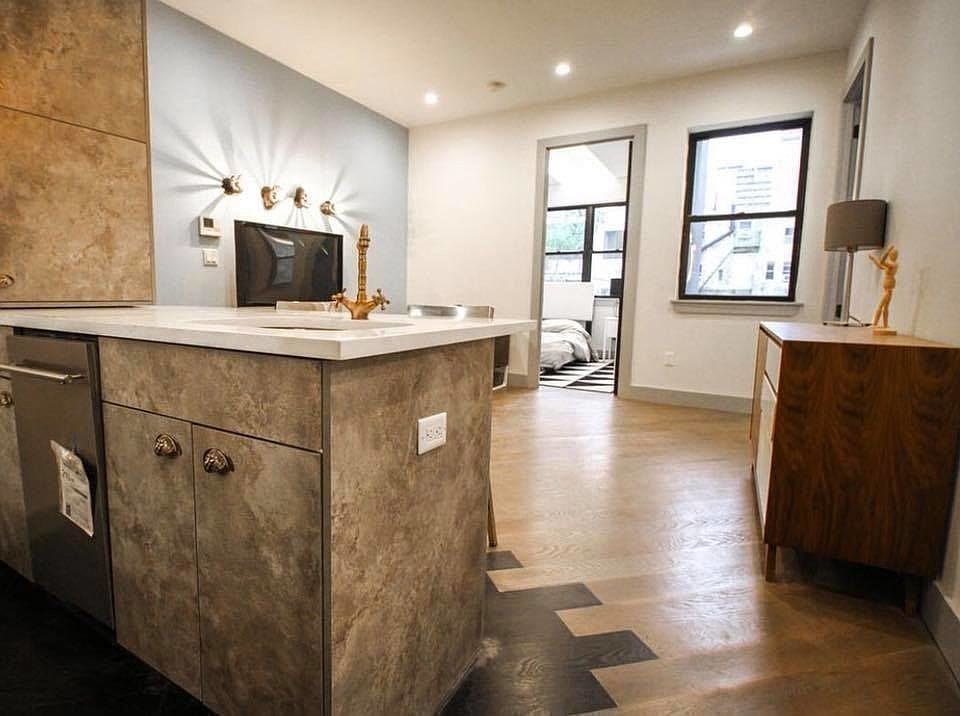 1st image of 104 Scholes St #B2