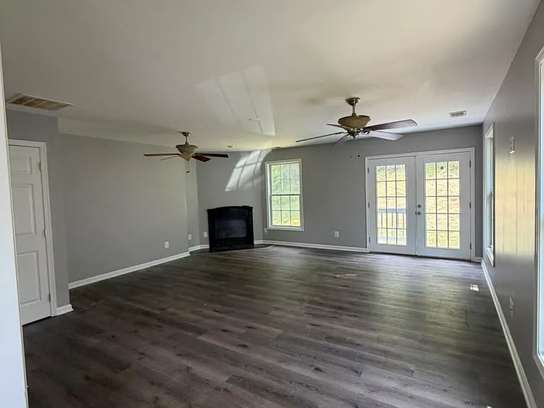 803 Silver Creek Rd — Photo 29