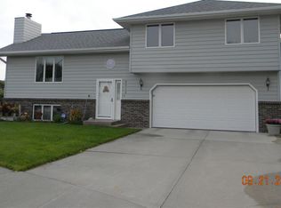 2953 36th Ave, Columbus, NE 68601
