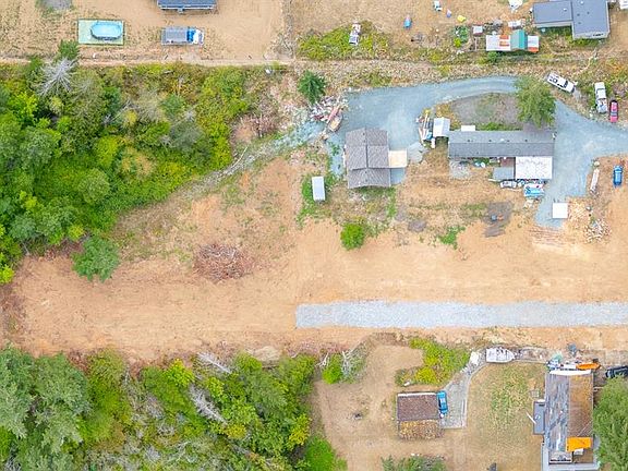 2nd image of LOT 1 Lamarque Rd